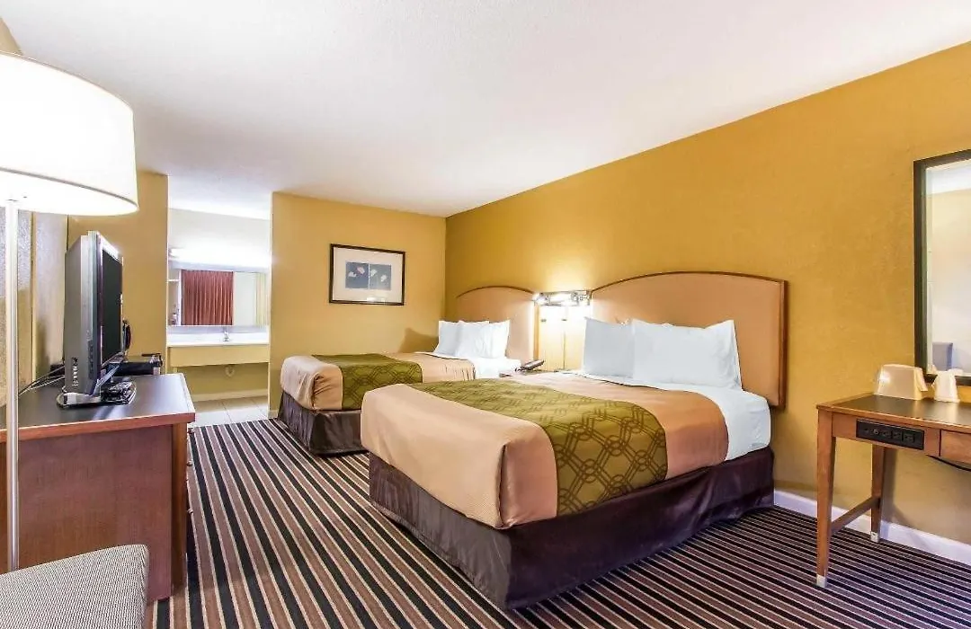 Amerivu Inn-Gilbertsville-1